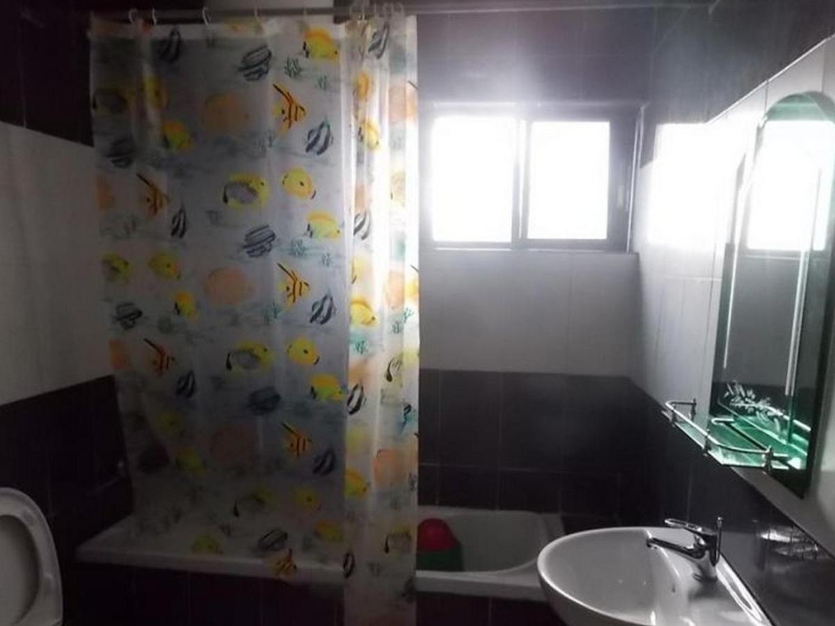 Room In Lodge - Ambience Hotels Abujahome For Leisure And Business Travellers מראה חיצוני תמונה